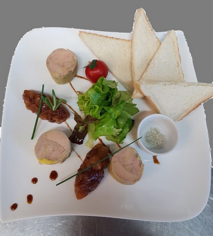Foie gras maison et son chutney aux fruits