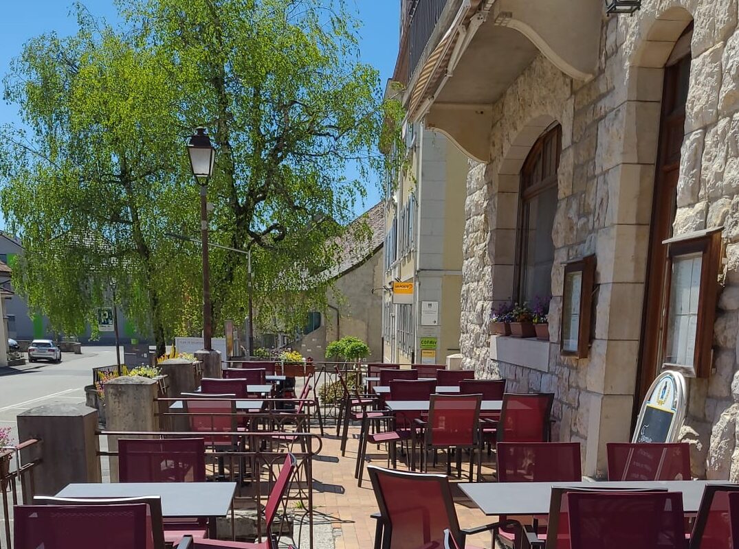 nouv.mobilier de terrasse mai 2023 - Copie